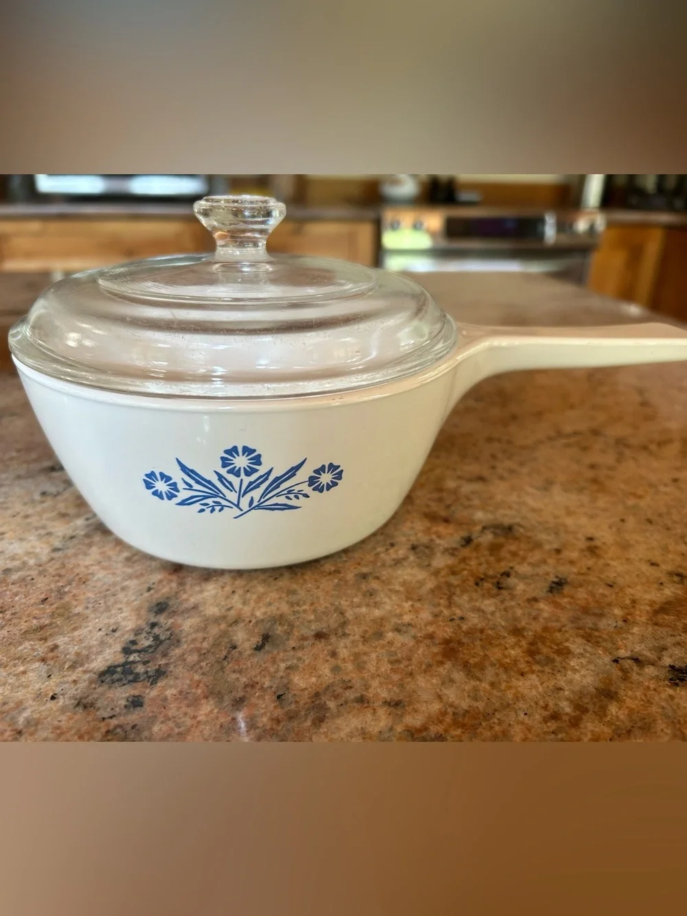 Corningware P82-B Cornflower Blue 1 1/2 Pint Saucepan w/Pyrex Lid P81-C Flawless